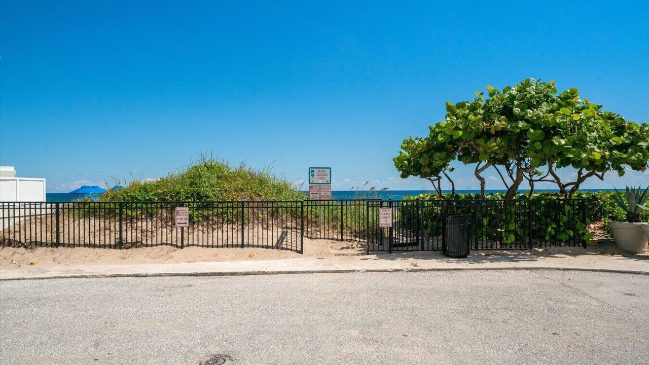 Photo of Outdoor in Palm Beach