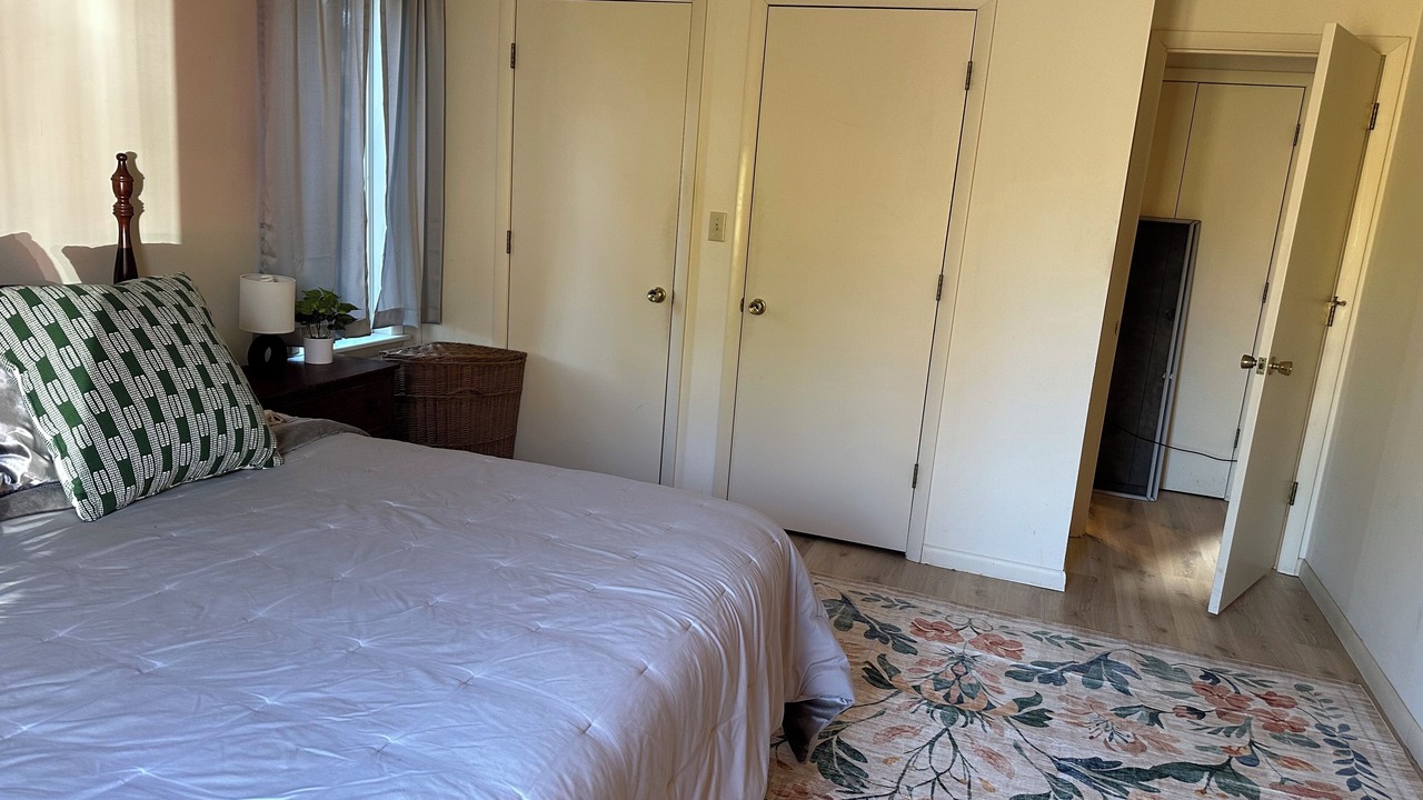 Photo of Bedroom in Plattsburgh