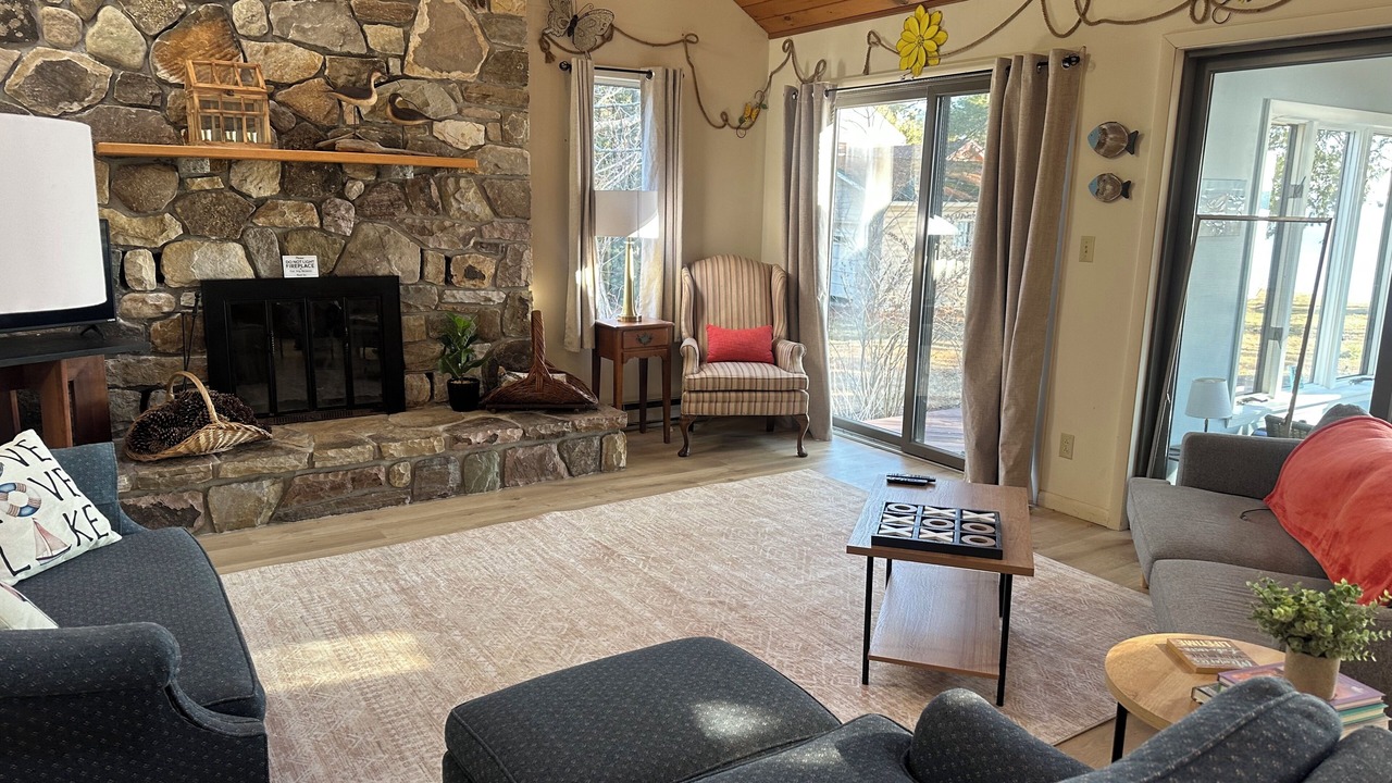 Photo of Livingroom in Plattsburgh