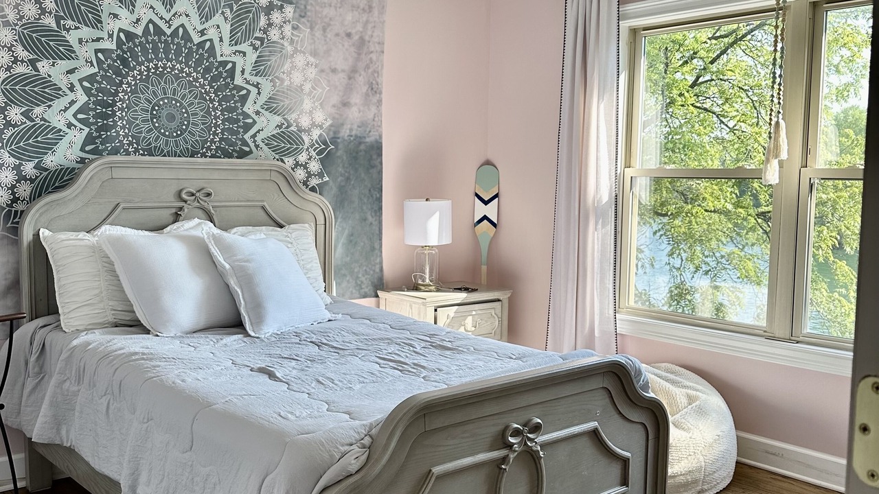 Photo of Bedroom in Putnam