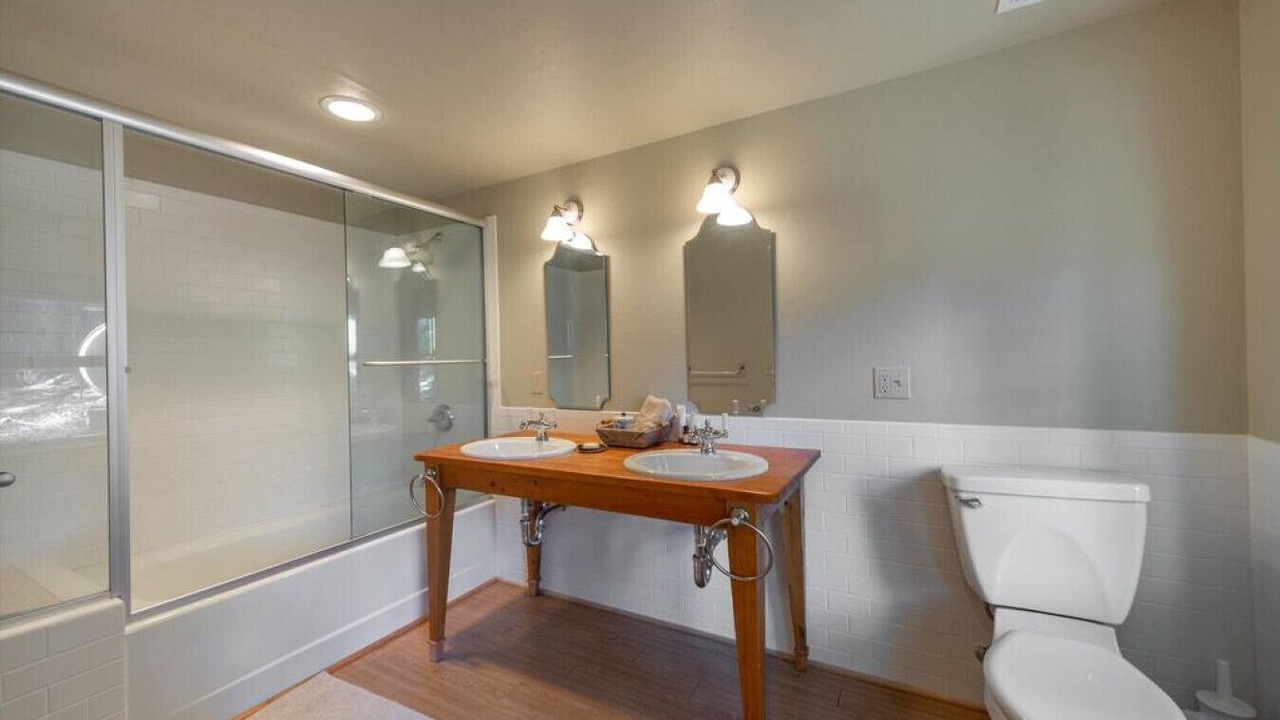 Photo of Bathroom in Alpine Meadows