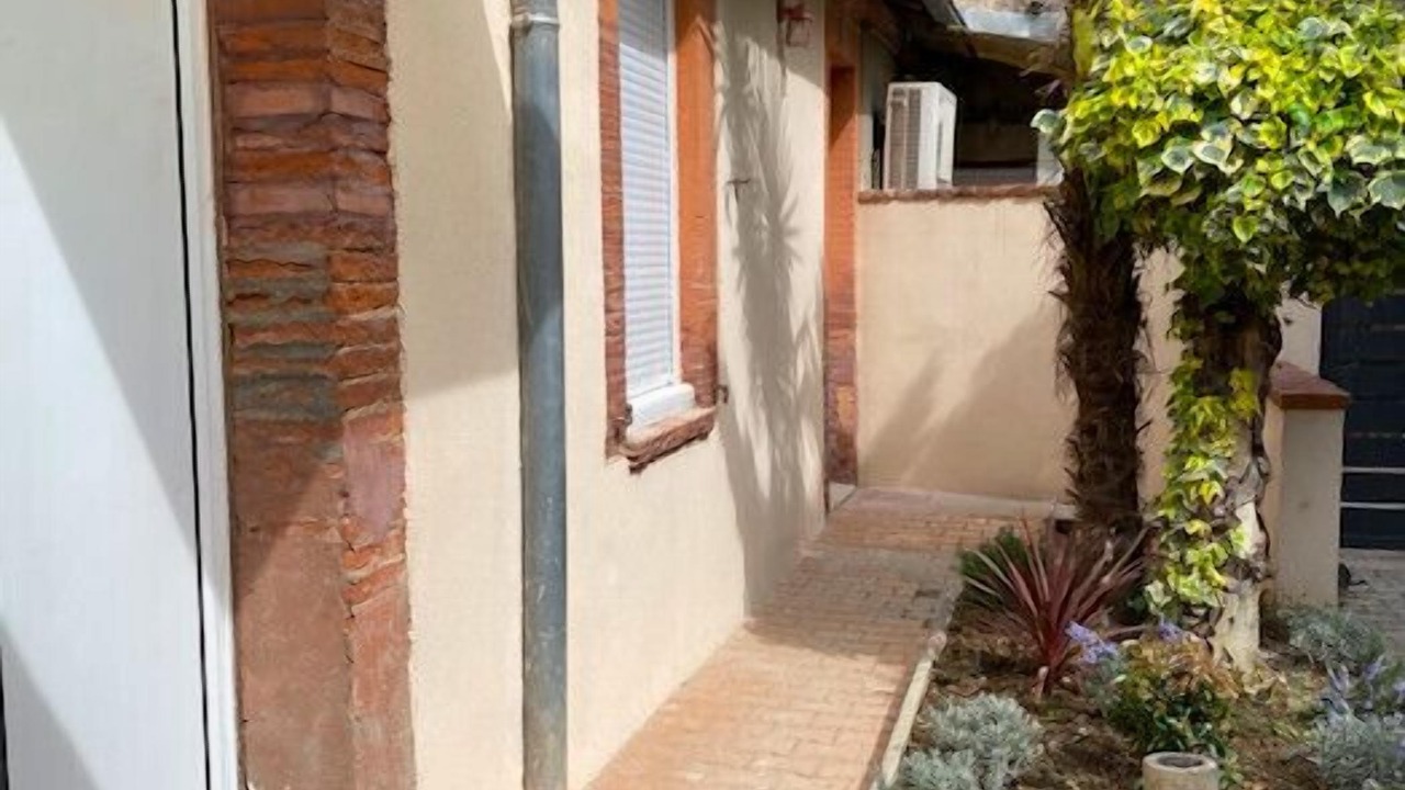 Photo of Outdoor in Minimes - Barriere de Paris