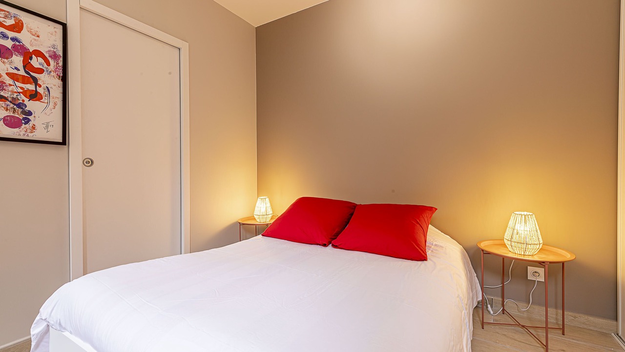 Photo of Bedroom in Minimes - Barriere de Paris