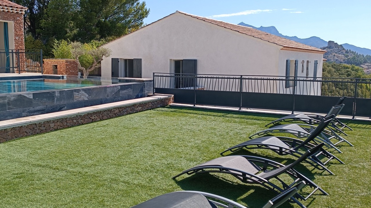 Photo of Patio Balcony in Aureille