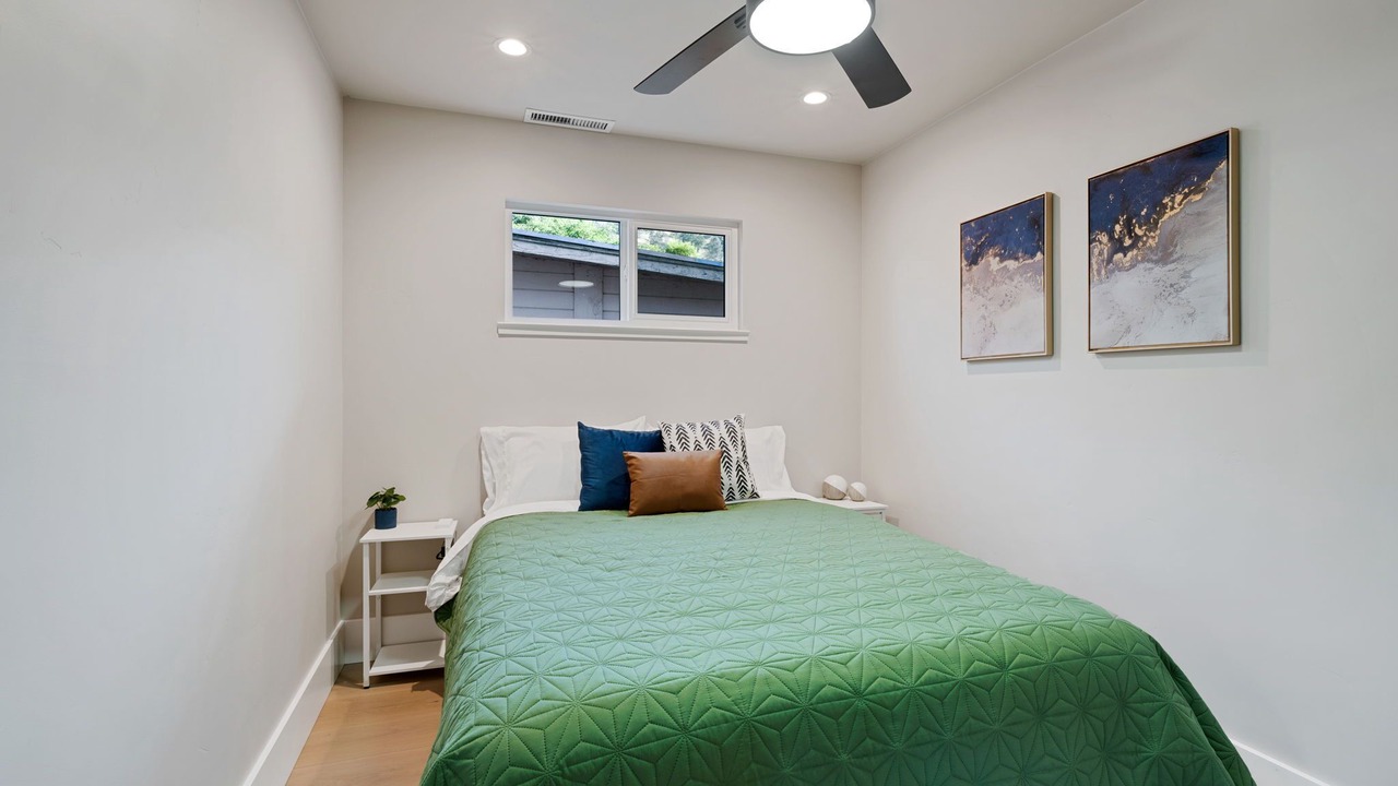 Photo of Bedroom in Clearlake