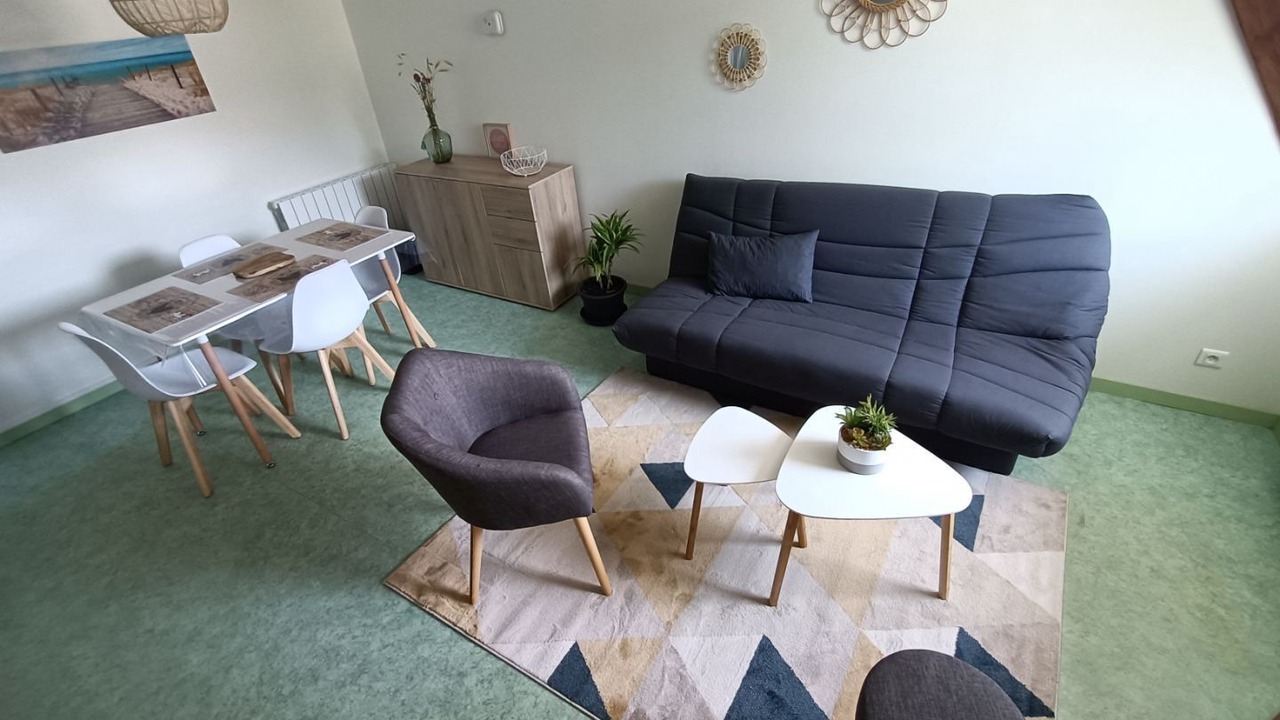 Photo of Livingroom in Salles-Curan