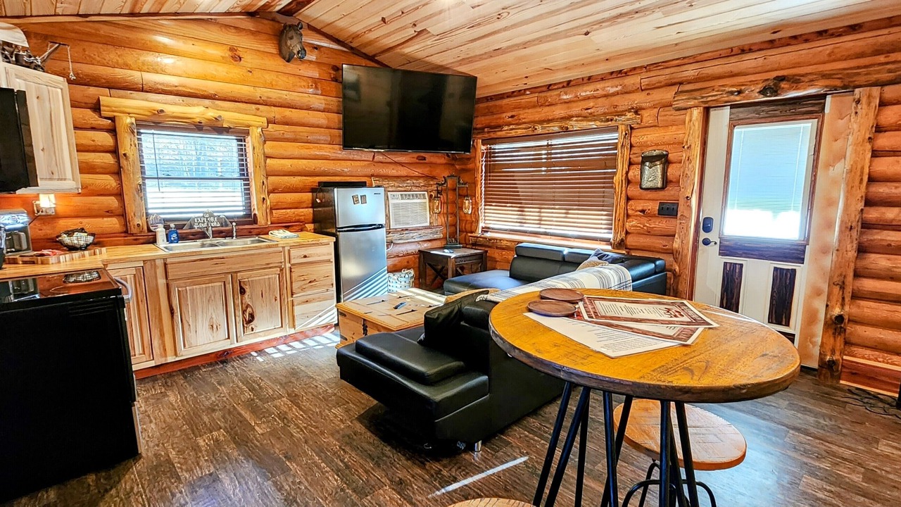 Photo of Livingroom in Mid America
