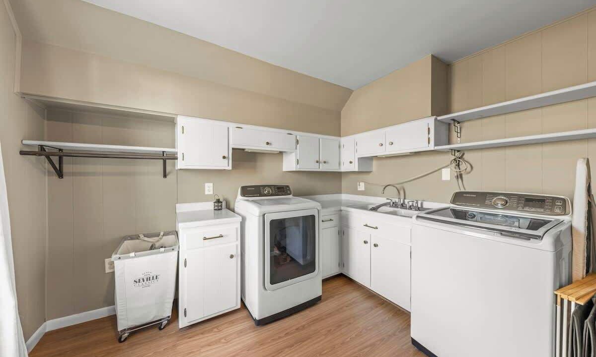 Photo of Bedroom in Fox Valley