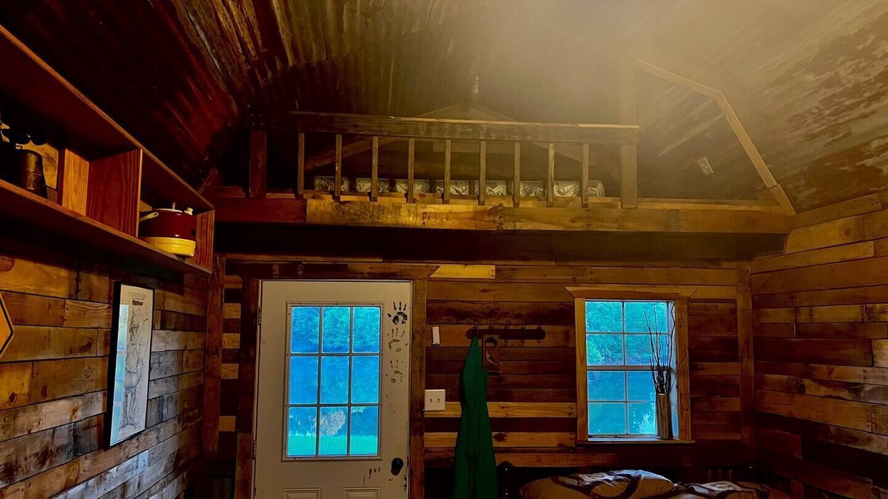 Photo of Bedroom in Gilmer