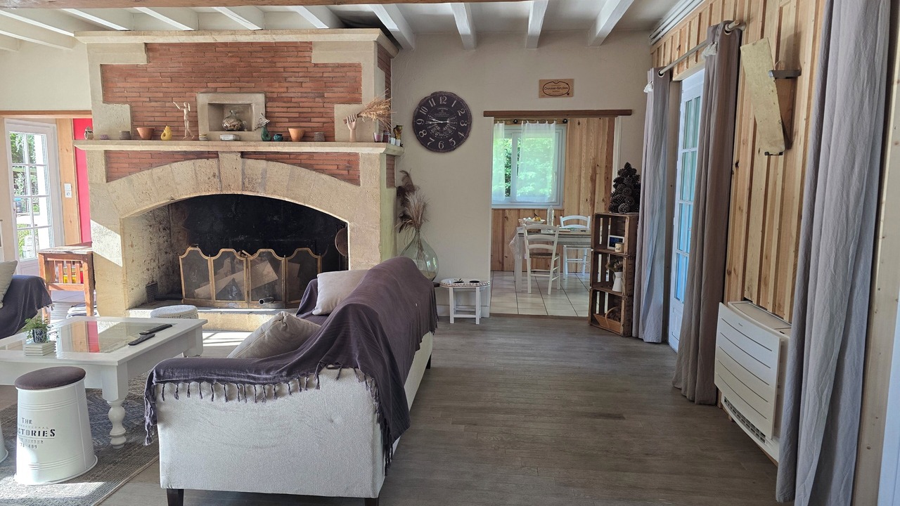 Photo of Others in Vertheuil