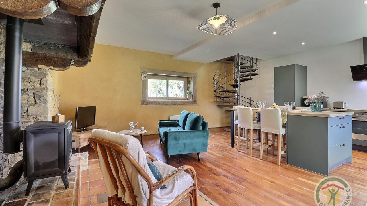 Photo of Livingroom in Saint-Medard-sur-Ille