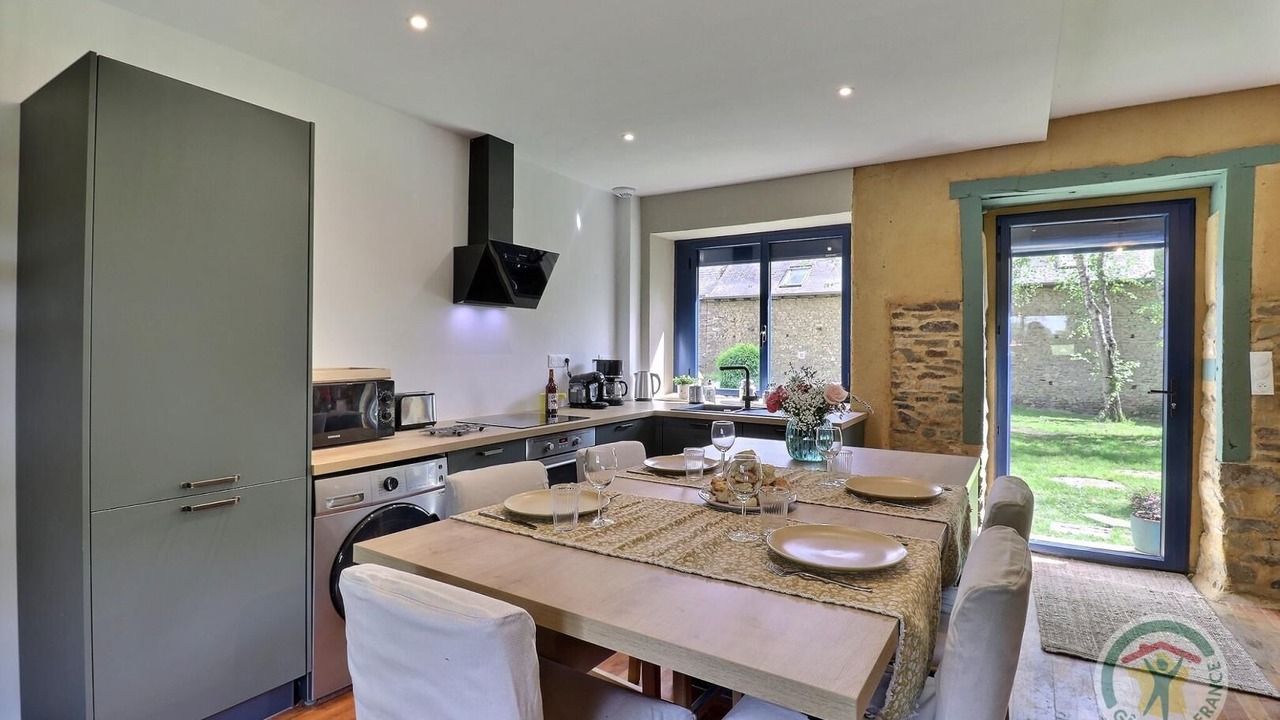 Photo of Kitchen in Saint-Medard-sur-Ille