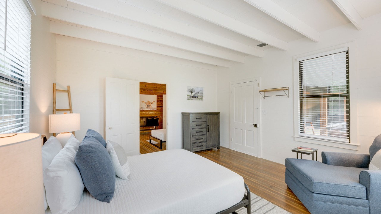 Photo of Bedroom in Schulenburg