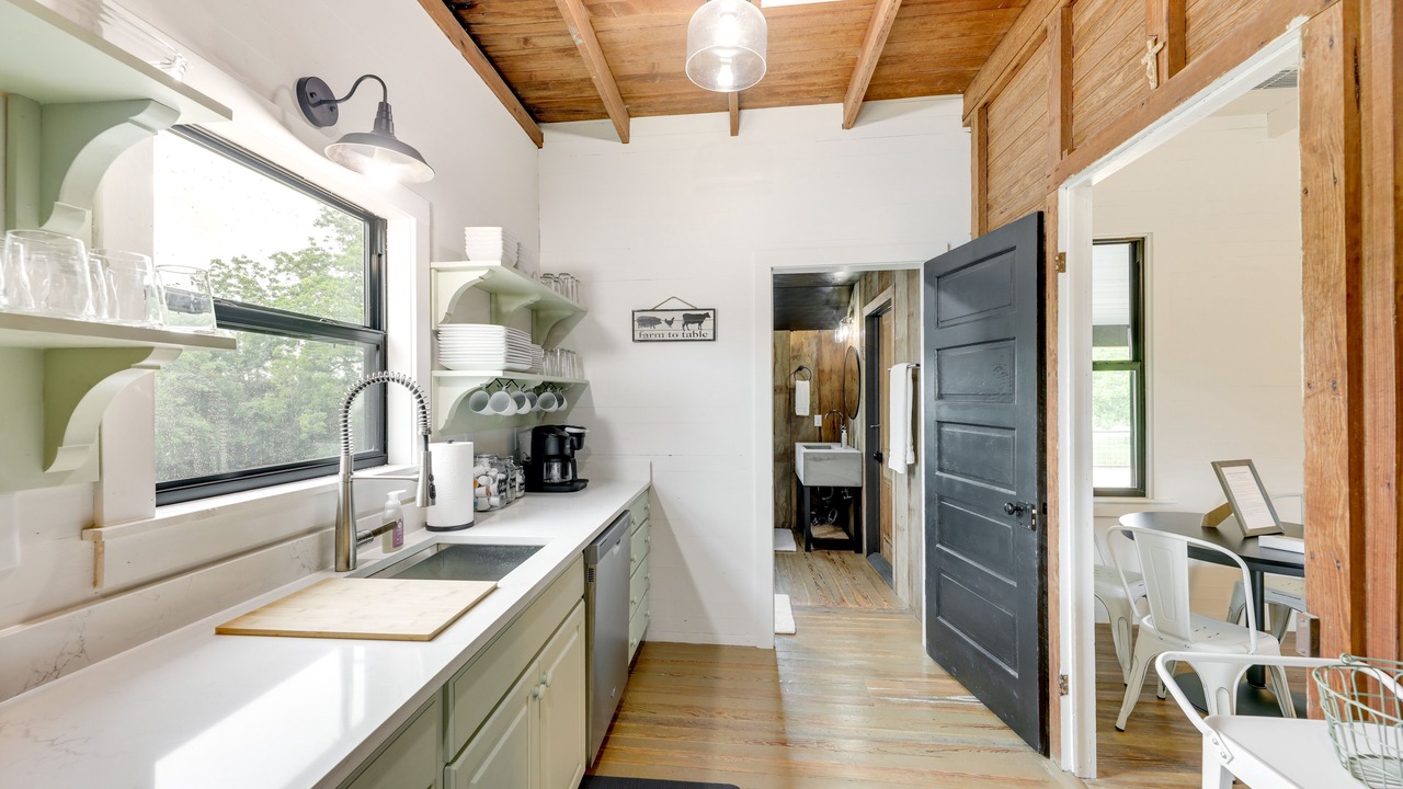 Photo of Kitchen in Schulenburg