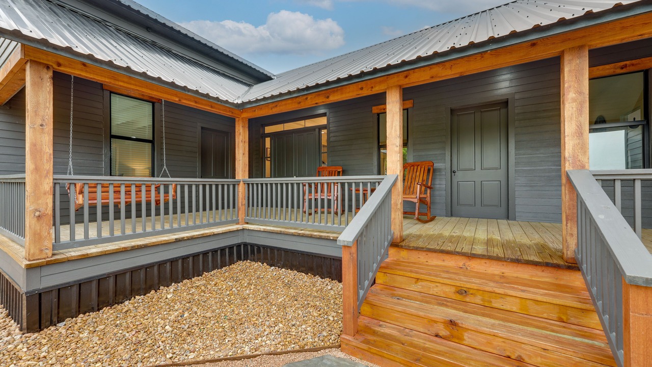 Photo of Patio Balcony in Schulenburg