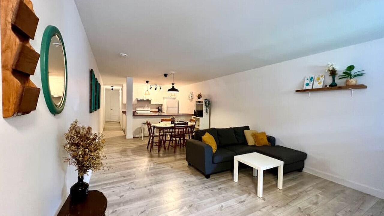 Photo of Livingroom in Vieux-Limoilou