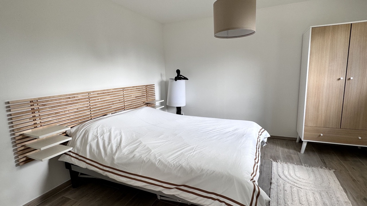 Photo of Bedroom in Les Attaques