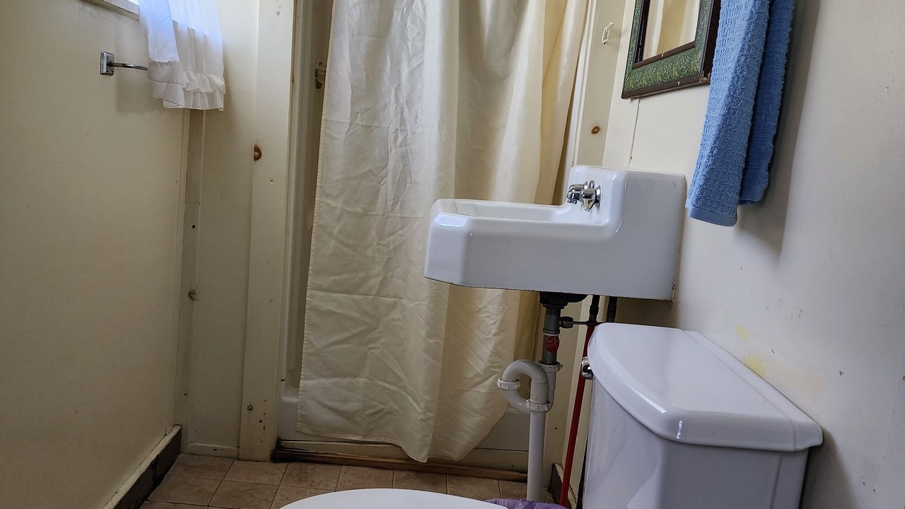 Photo of Bathroom in Kent