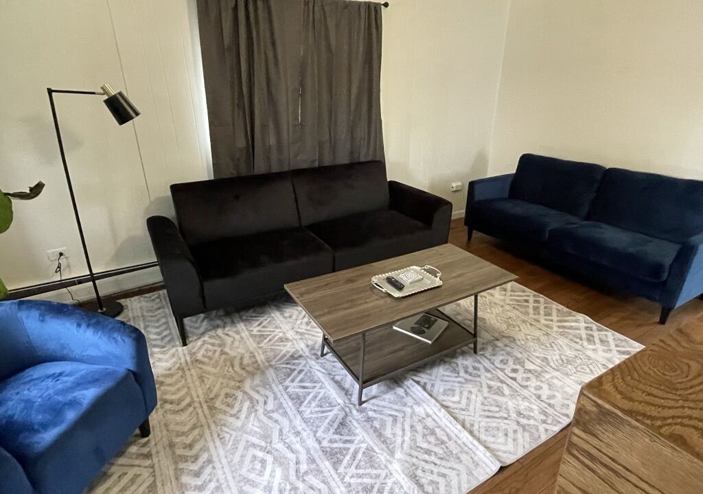 Photo of Livingroom in Brookfield