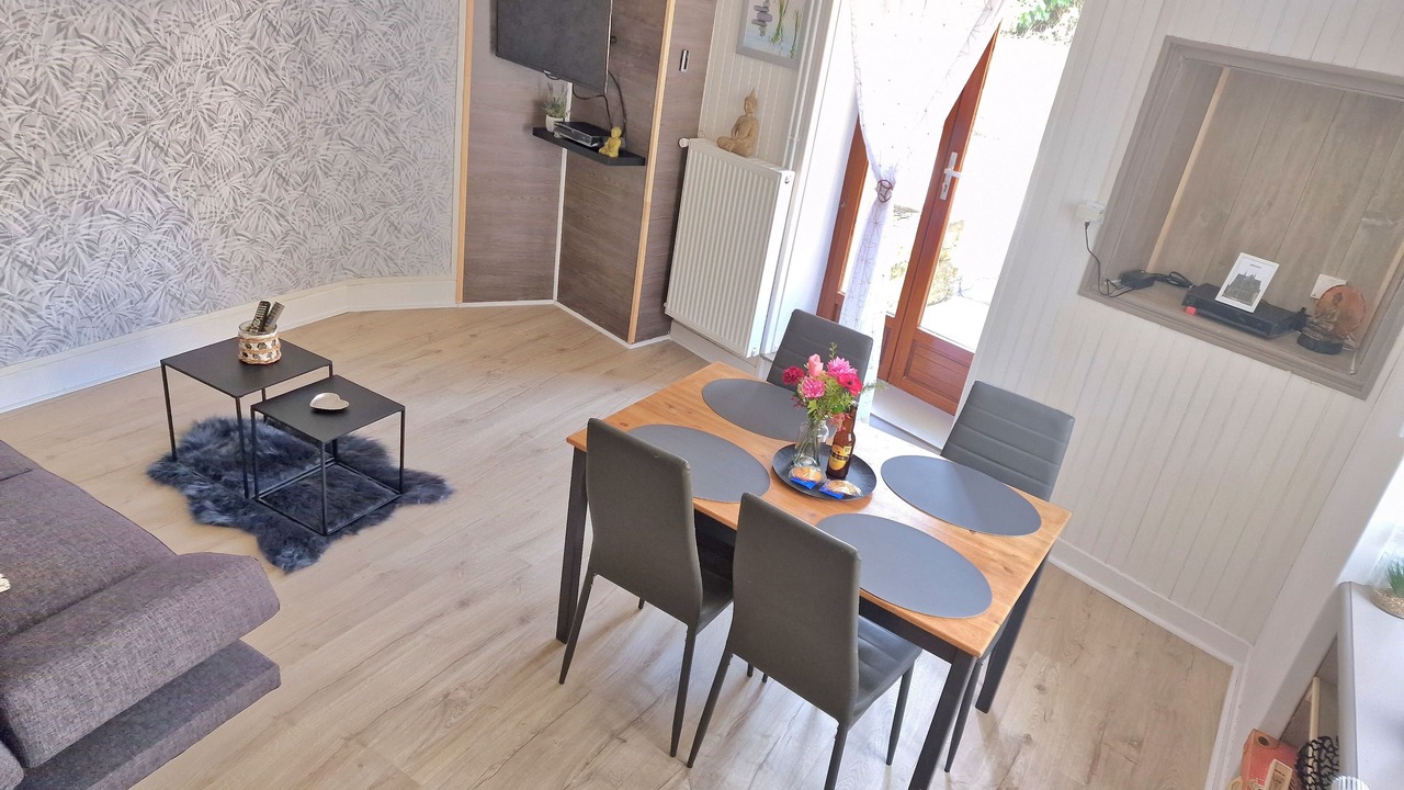 Photo of Livingroom in Mouzon