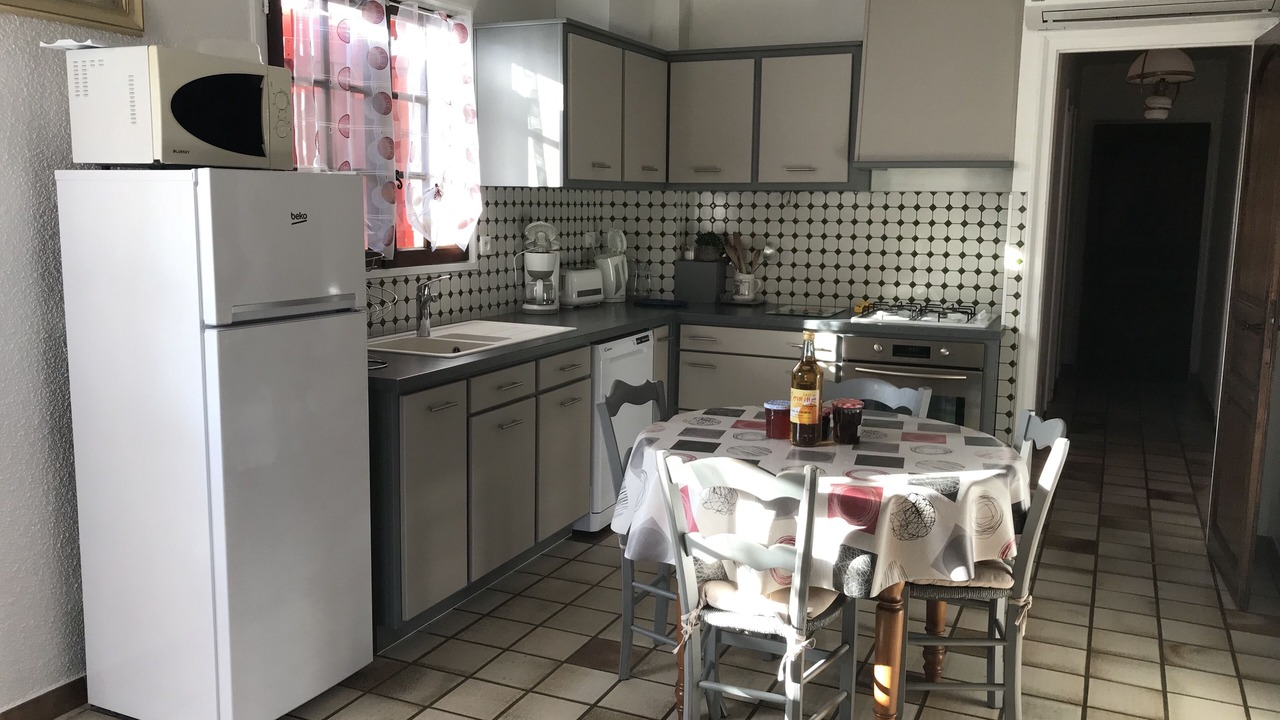 Photo of Kitchen in Saint-Gor