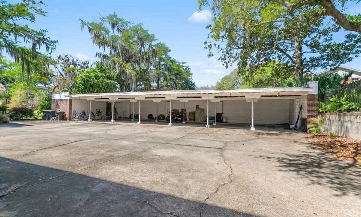 Photo of Outdoor in Riverside