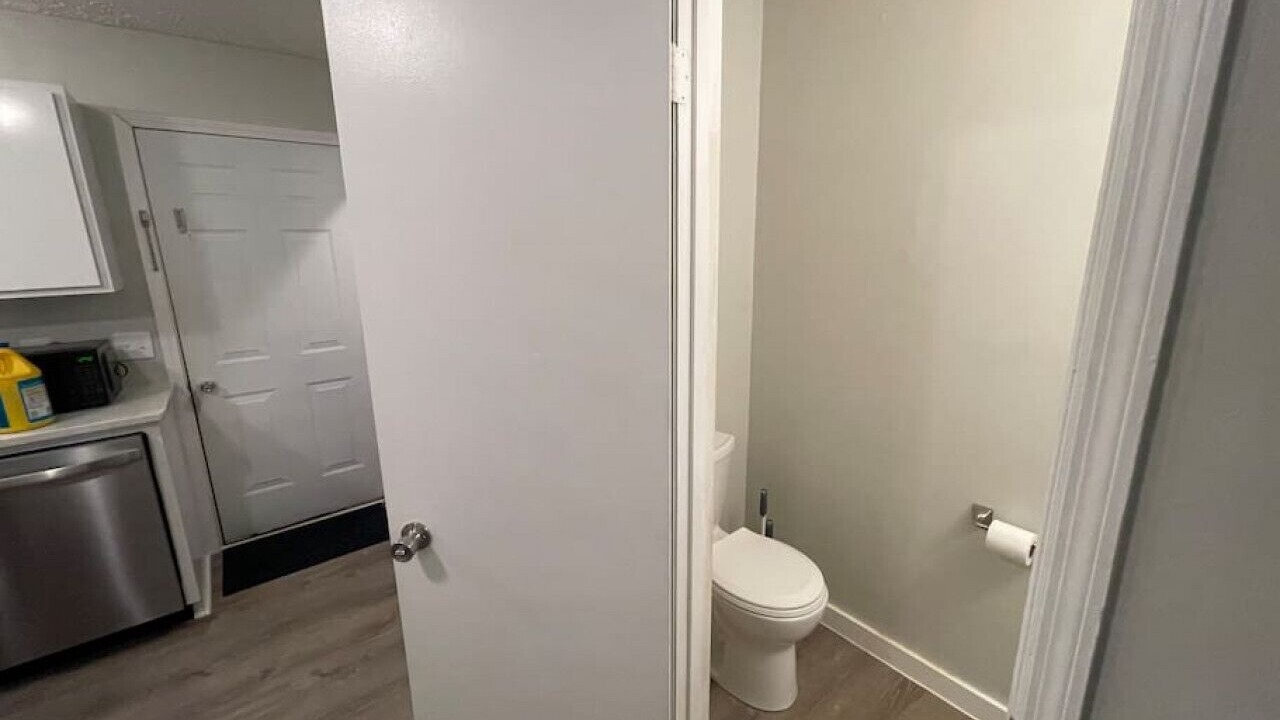 Photo of Bathroom in Commerce
