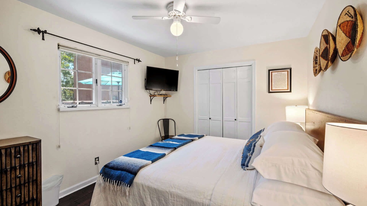 Photo of Bedroom in South Capitol
