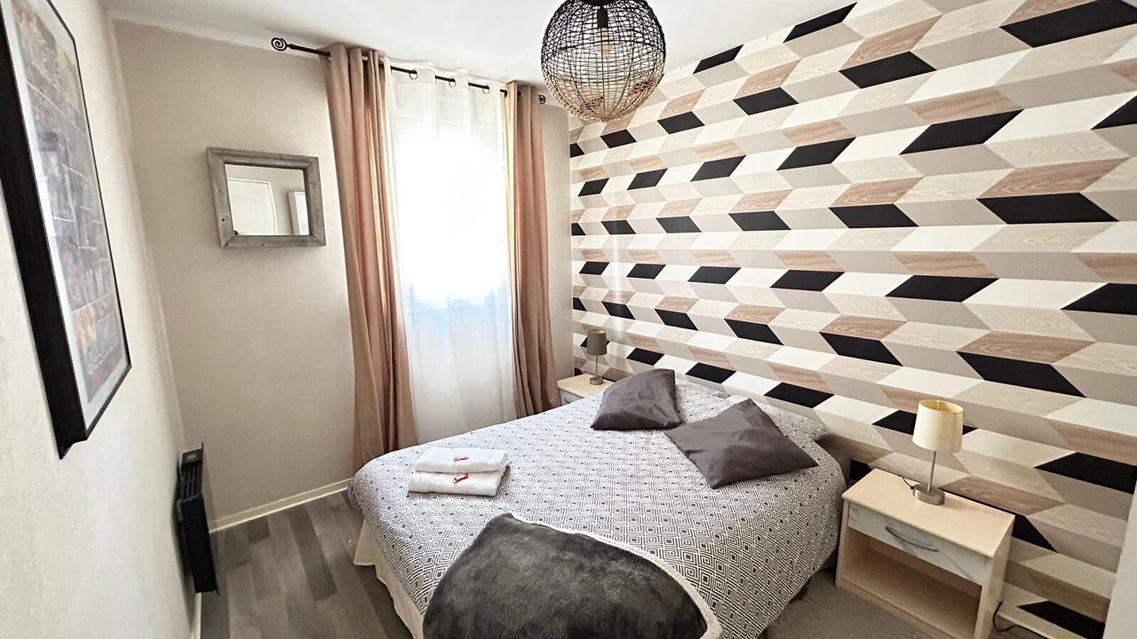 Photo of Bedroom in Centre Ville Rive Gauche