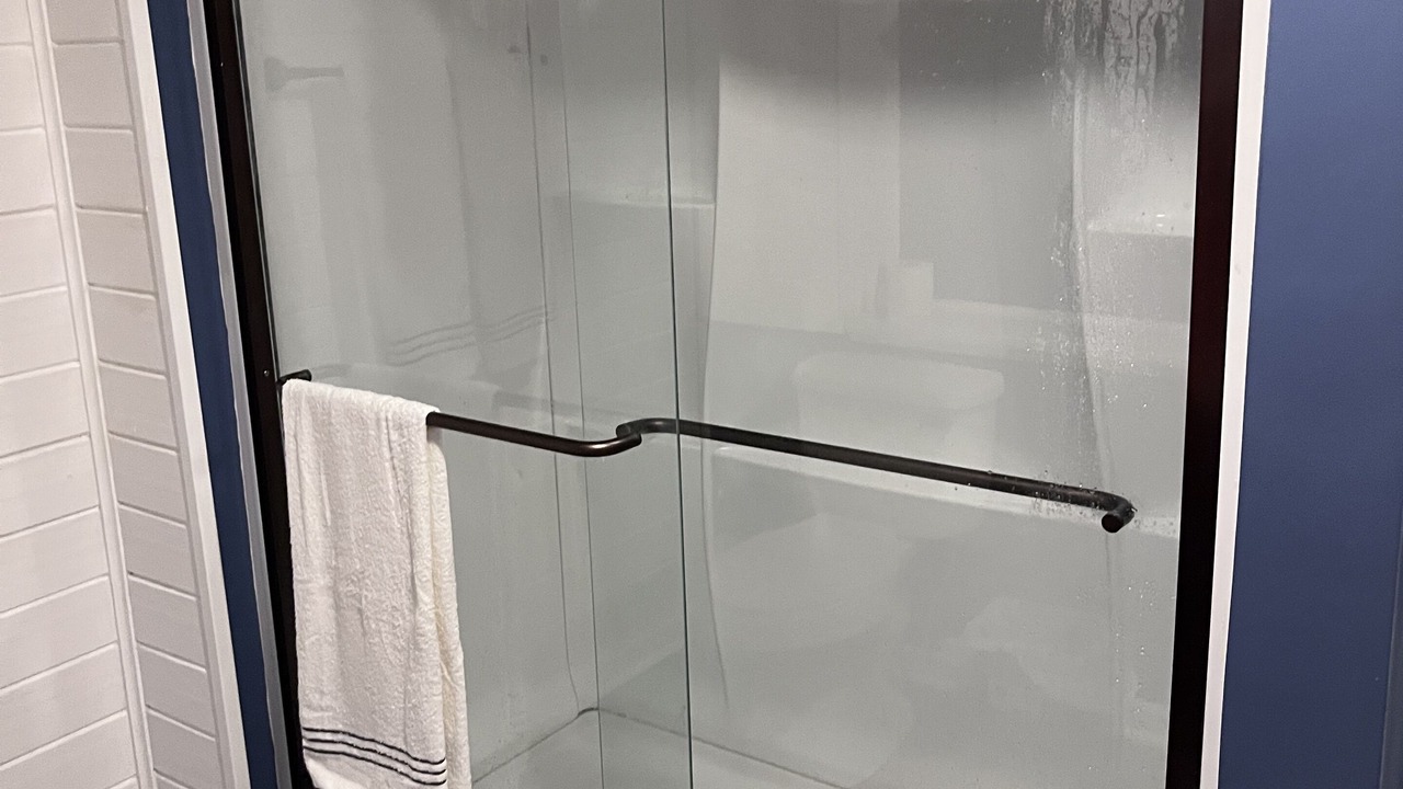 Photo of Bathroom in Deepwater