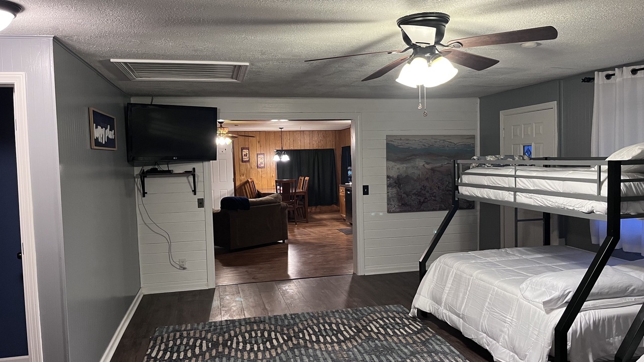 Photo of Bedroom in Deepwater