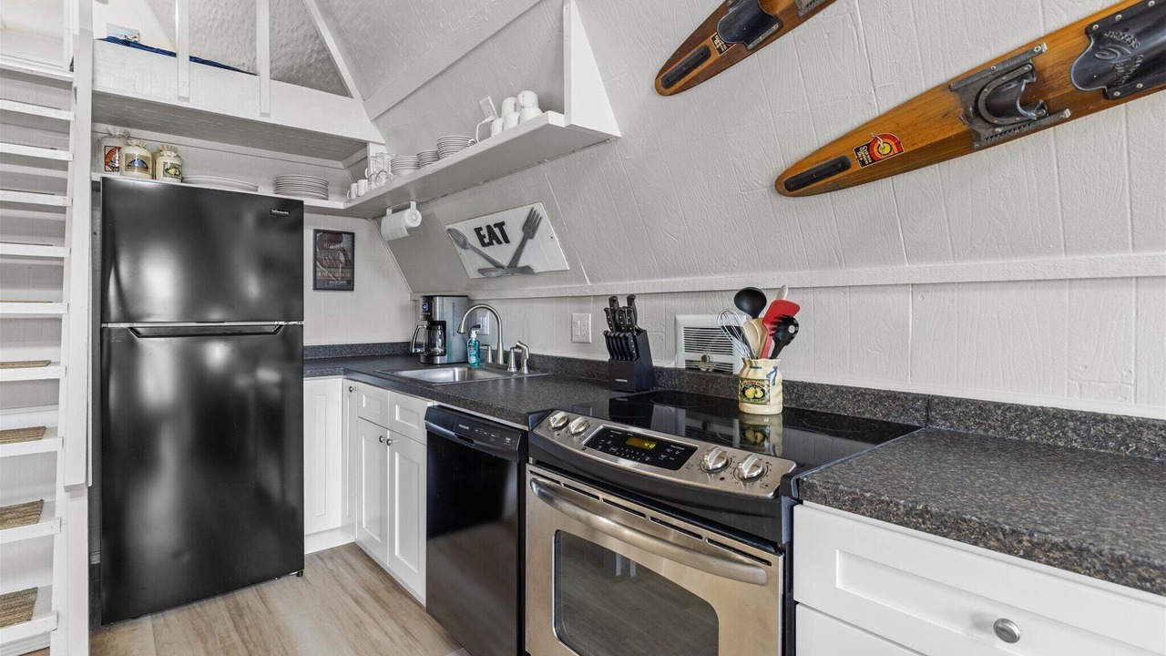 Photo of Kitchen in Lampe