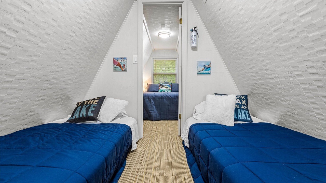 Photo of Bedroom in Lampe