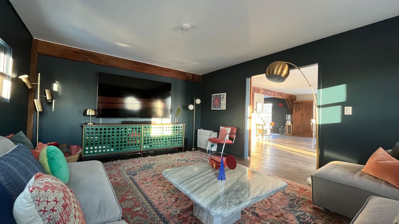 Photo of Livingroom in Stuyvesant