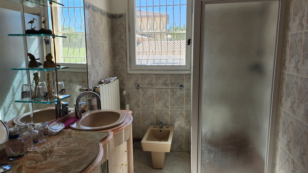 Photo of Bathroom in Cardet