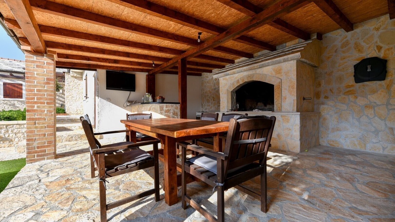 Photo of Outdoor in Lisicici