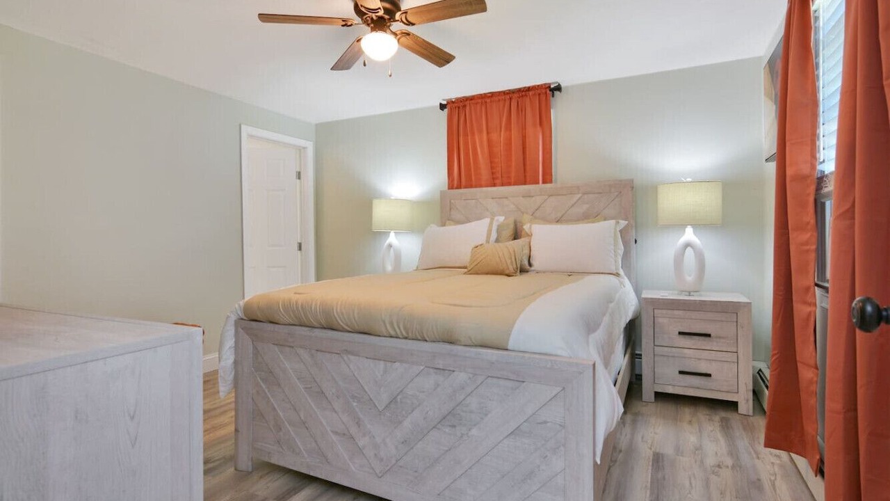 Photo of Bedroom in Methuen