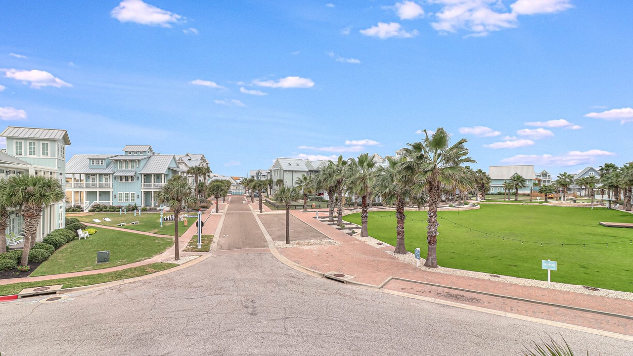 Photo of Patio Balcony in Cinnamon Shore