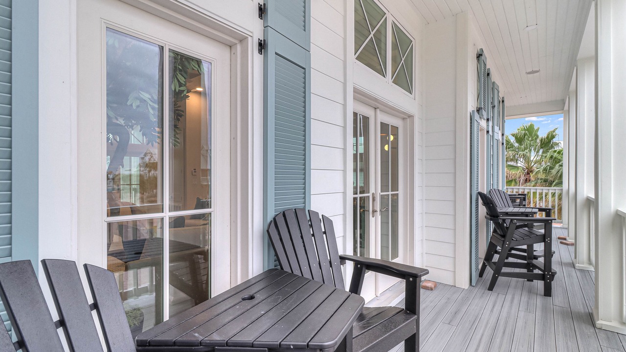 Photo of Patio Balcony in Cinnamon Shore