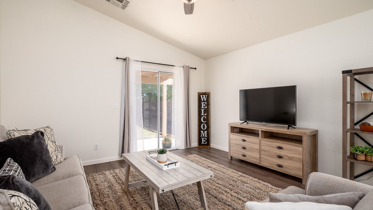 Photo of Livingroom in Dove Mountain