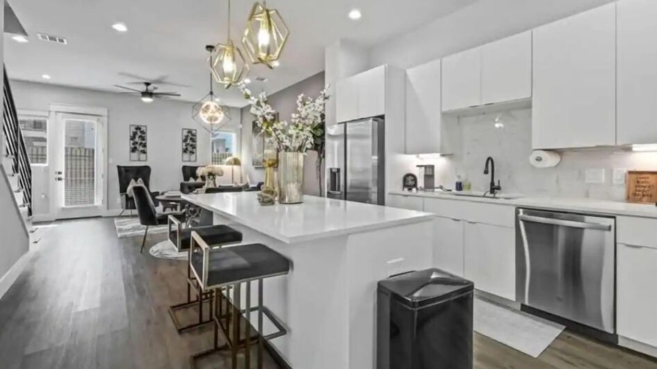 Photo of Kitchen in Central Business District