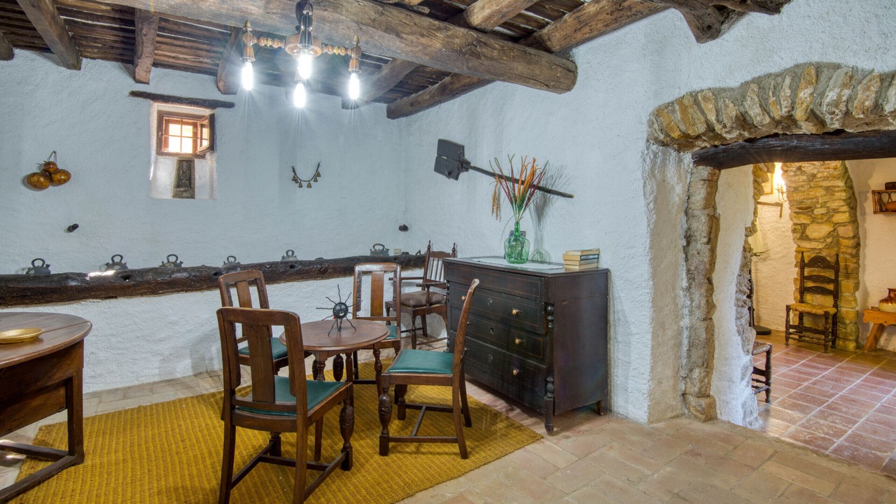 Photo of Livingroom in Canapost