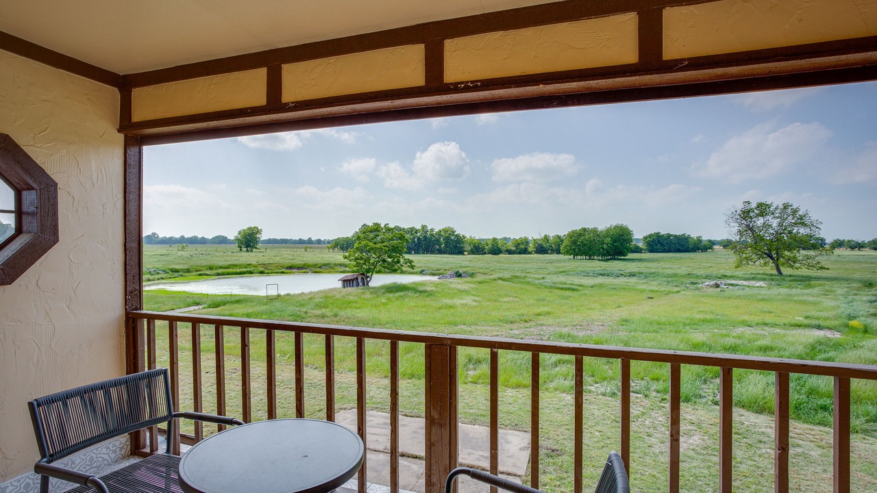 Photo of Patio Balcony in Commerce