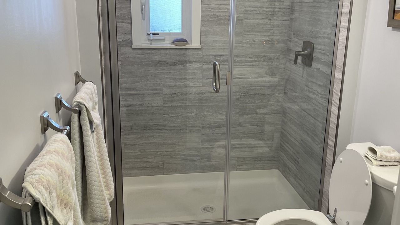 Photo of Bathroom in York Beach