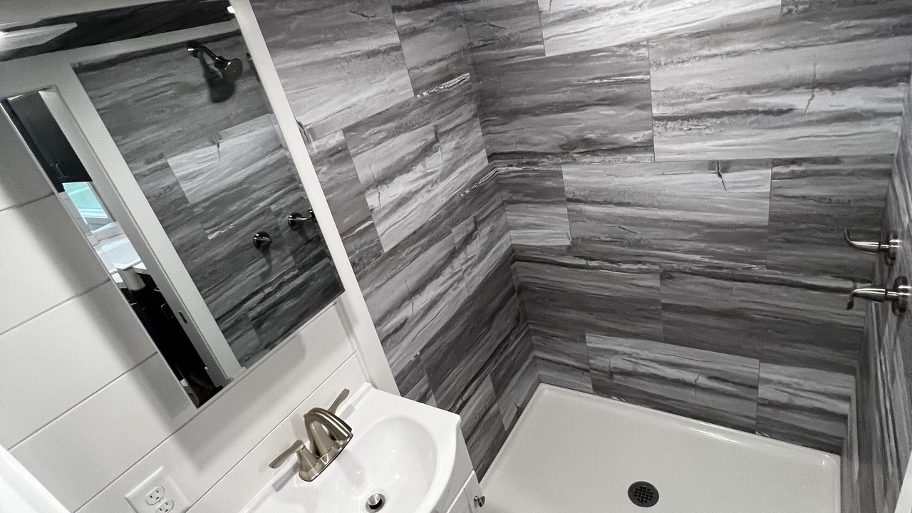 Photo of Bathroom in Davenport