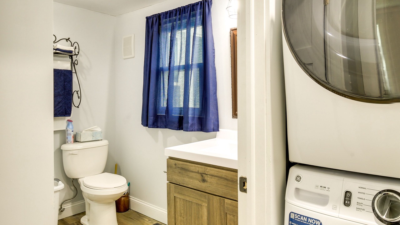 Photo of Bathroom in Washington