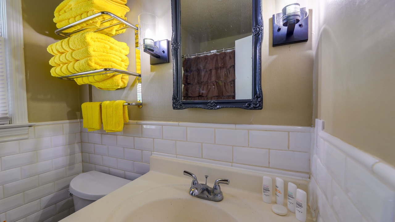 Photo of Bathroom in New Bern