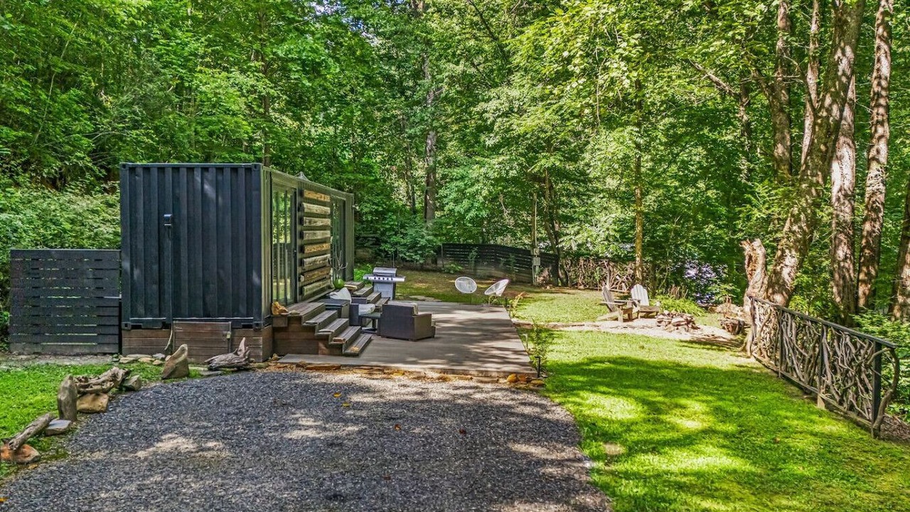 Photo of Patio Balcony in Bryson City