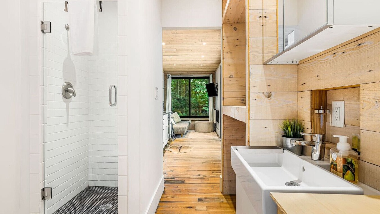 Photo of Bathroom in Bryson City