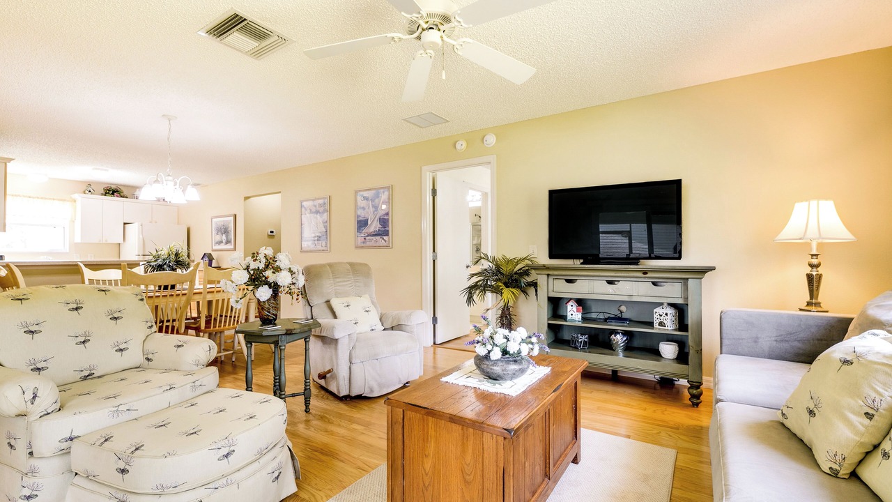 Photo of Livingroom in Lynnhaven